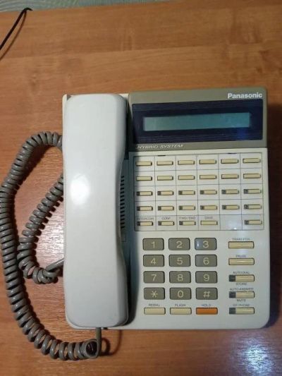 Лот: 17002576. Фото: 1. системный телефон Panasonic KX-T7130. АТС