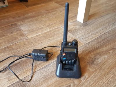 Лот: 8137985. Фото: 1. Новая Baofeng UV-5R возможно брак... Рации, радиостанции