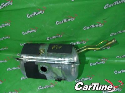 Лот: 10618088. Фото: 1. бензобак R toyota chaser JZX100... Топливная система