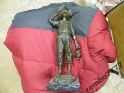 Лот: 5824407. Фото: 1. мальчик.модерн.бронза.европа.41см... Скульптуры