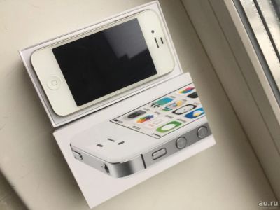 Лот: 9515665. Фото: 1. iPhone 4S 8Gb Белый. Смартфоны