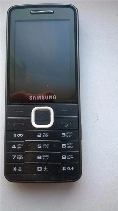Лот: 10948625. Фото: 1. мобильный телефон Samsung. Кнопочные мобильные телефоны