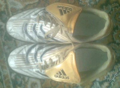 Лот: 902492. Фото: 1. Бутсы Adidas. Другое (обмундирование и экипировка)