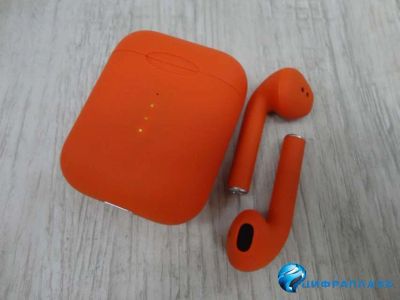 Лот: 13984596. Фото: 1. Беспроводные Bluetooth-наушники... Наушники, гарнитуры