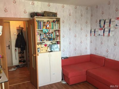 Лот: 9864724. Фото: 1. 1 комн. Серова, д. 8, 42 кв.м. Квартиры, студии