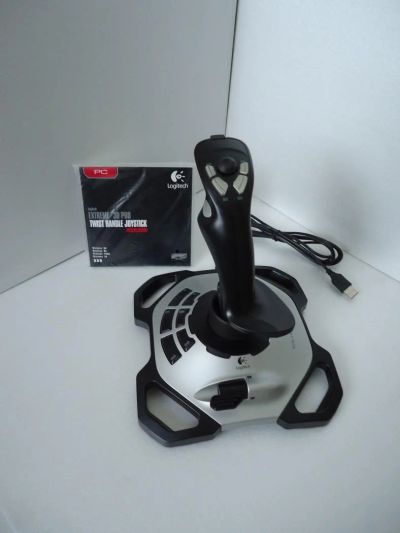 Лот: 6788731. Фото: 1. Джойстик Logitech Extreme 3D Pro... Рули, джойстики