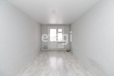 Лот: 25286145. Фото: 1. 1-комн. квартира , Красноярск... Квартиры, студии