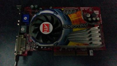 Лот: 6813779. Фото: 1. Видео карта AGP Radeon 9550. Видеокарты