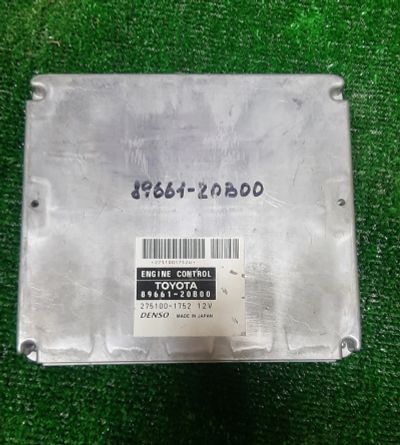Лот: 18739248. Фото: 1. Блок управления двигателем. Toyota... Электрооборудование