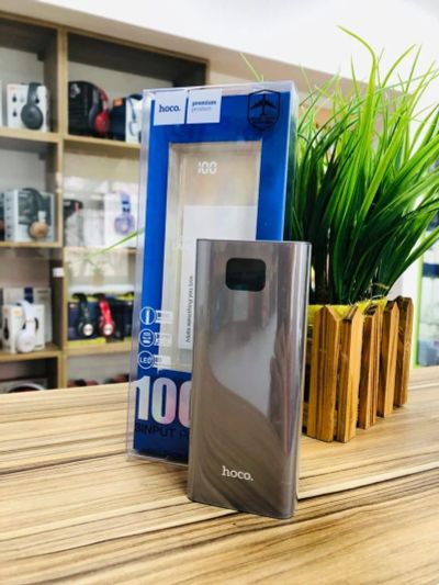 Лот: 15759245. Фото: 1. Внешний аккумулятор 10000 mah... Внешние, портативные аккумуляторы для смартфонов (Power bank)