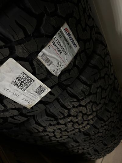 Лот: 20287175. Фото: 1. Шины Bfgoodrich All Terrain KO2. Шины