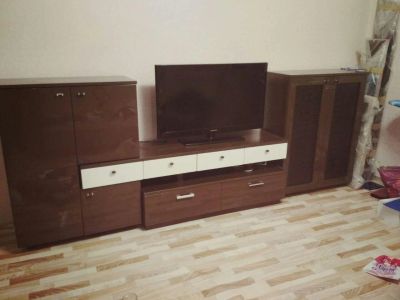 Лот: 10411236. Фото: 1. Стенка в гостинную венге. Б/У... Гостиные, стенки, горки