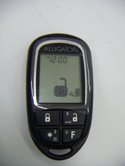 Лот: 8634551. Фото: 1. Брелок (Аллигатор) Alligator TD-320... Автомобильные сигнализации