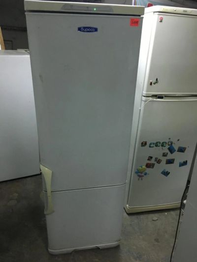 Лот: 10501173. Фото: 1. Б/у холодильник бирюса-132 с гарантией... Холодильники, морозильные камеры