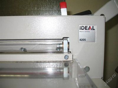 Лот: 2136789. Фото: 1. гильотинный резак IDEAL 4305 формат... Другое (оборудование)