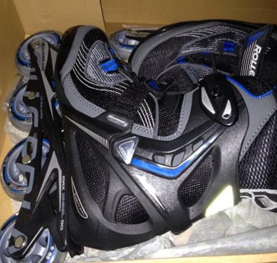 Лот: 8496634. Фото: 1. Роликовые коньки Rollerblade 41... Роликовые коньки, скейтборды, самокаты