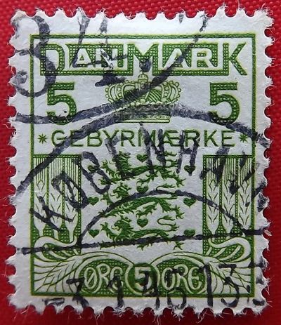 Лот: 18918807. Фото: 1. (№3905) марка "Герб Дании" (5... Марки