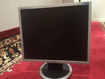 Лот: 6639908. Фото: 1. монитор samsung SyncMaster 940n. ЖК-мониторы