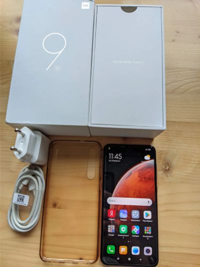 Лот: 18675946. Фото: 1. Смартфон Xiaomi Mi 9 SE (6/128Gb... Смартфоны