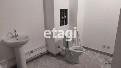 Лот: 21393388. Фото: 1. Продам 3-комн. кв. 88.6 кв.м... Квартиры, студии