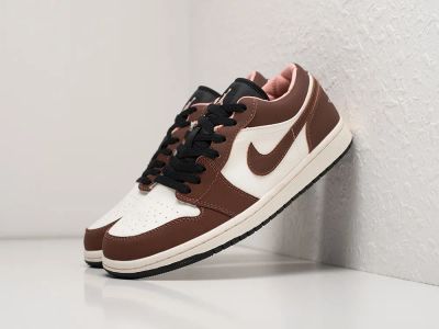 Лот: 20288194. Фото: 1. Кроссовки Nike Air Jordan 1 Low. Кеды, кроссовки, слипоны