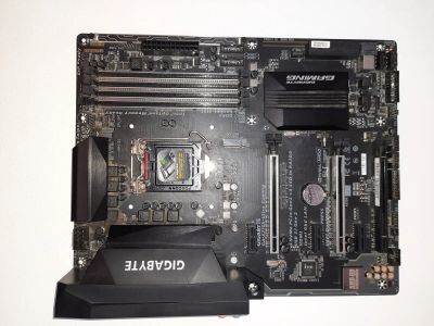 Лот: 16629352. Фото: 1. Материнская плата Gigabyte GA-Z270X-Ultra... Материнские платы