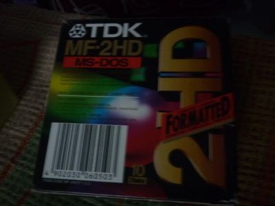 Лот: 12754470. Фото: 1. дискеты тdк mf 2hd 10шт в коробке. Другое (компьютеры, оргтехника, канцтовары)