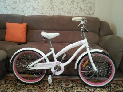 Лот: 9893814. Фото: 1. Велосипед для девочки от 6 лет. Красноярск