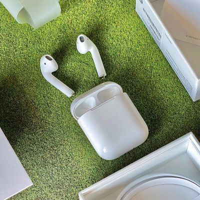 Лот: 17695622. Фото: 1. Беспроводные наушники AirPods... Наушники, гарнитуры