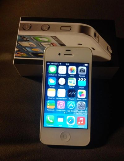 Лот: 4439530. Фото: 1. Apple Iphone 4,белый 8gb, состояние... Смартфоны