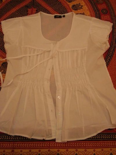 Лот: 5274629. Фото: 1. Оригинальная блузка белая размер... Блузы, рубашки, водолазки