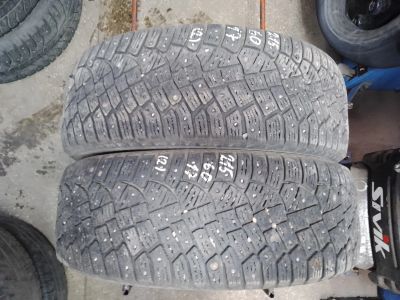Лот: 24690107. Фото: 1. 2шт 215-60-17 Continental IceContact... Шины