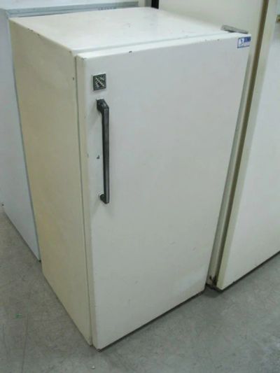 Лот: 4743091. Фото: 1. Холодильник Бирюса-2 №6544. Холодильники, морозильные камеры