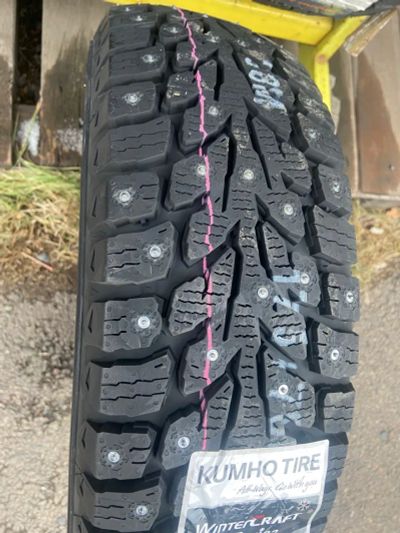 Лот: 20965510. Фото: 1. Зимняя резина 175/65 R-14 " KUMHO... Шины
