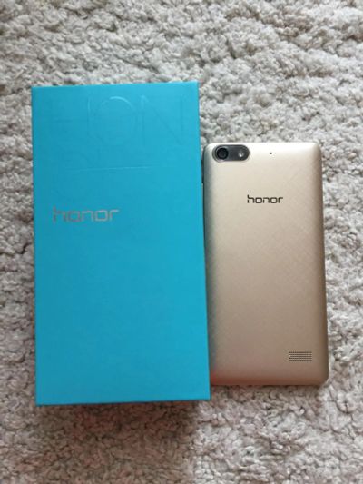Лот: 8865713. Фото: 1. Продам хороший смартфон Huawei... Смартфоны