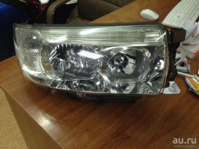 Лот: 13600433. Фото: 1. фара правая subaru forester 2005-2008. Оптика и освещение
