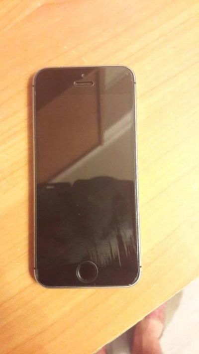 Лот: 9778720. Фото: 1. iphone 5s 16g. Смартфоны