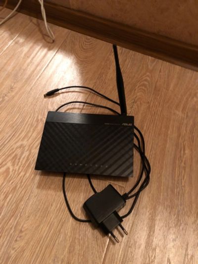 Лот: 15743969. Фото: 1. роутер ASUS RT-N10P. Маршрутизаторы (роутеры)