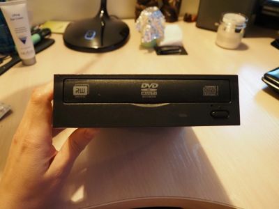 Лот: 17213710. Фото: 1. DVD-привод. Приводы CD, DVD, BR, FDD
