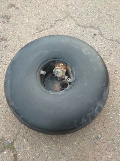 Лот: 21006336. Фото: 1. Бак для гбо плюс редуктор. Топливная система