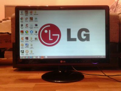 Лот: 8556919. Фото: 1. Монитор LG Flatron e2250s, диагональ... ЖК-мониторы