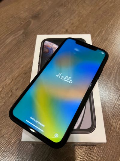 Лот: 19606388. Фото: 1. iPhone XR 64 гб black. Смартфоны