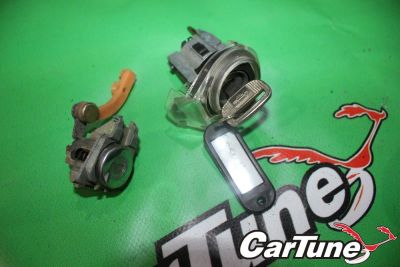 Лот: 10538897. Фото: 1. замки комплект toyota ipsum ACM26... Салон