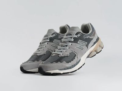 Лот: 25328867. Фото: 1. Кроссовки New Balance 2002R. Кеды, кроссовки, слипоны