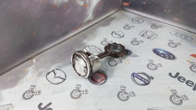 Лот: 23589080. Фото: 1. Шатун Infiniti FX45 VK45DE A2010AR260... Двигатель и элементы двигателя