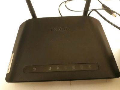 Лот: 11396589. Фото: 1. WiFi роутер. Маршрутизаторы (роутеры)