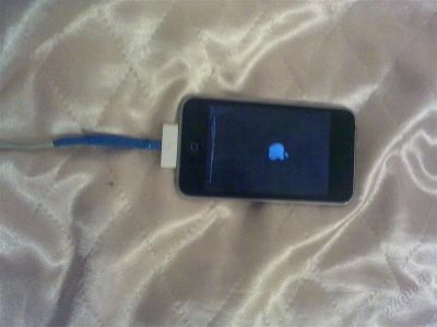 Лот: 2309485. Фото: 1. ipod touch 8gb. Продаю с 1 рубля... Смартфоны