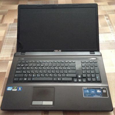 Лот: 6508242. Фото: 1. Ноутбук Asus K93S 18'' 4Gb. Ноутбуки