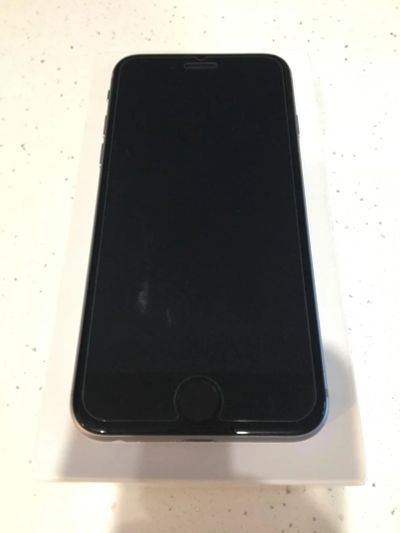 Лот: 8957453. Фото: 1. Продам iphone 6 space gray16gb. Смартфоны