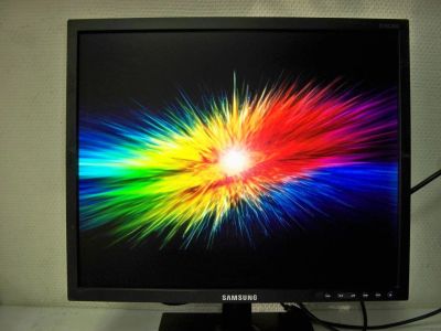 Лот: 10878903. Фото: 1. ЖК-монитор Samsung S19C200BR LED... ЖК-мониторы